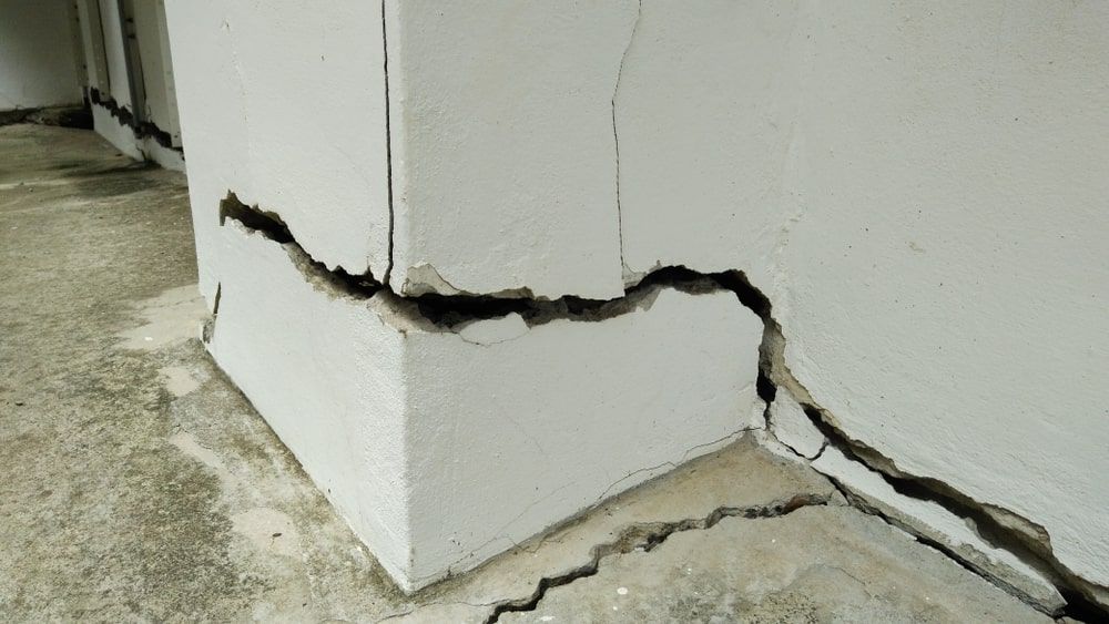 homeowner-Insurance-cover-cracked-foundation